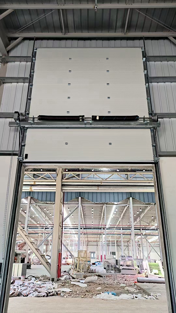 石泉工业提升门