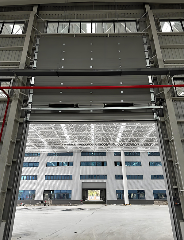 石泉工业提升门