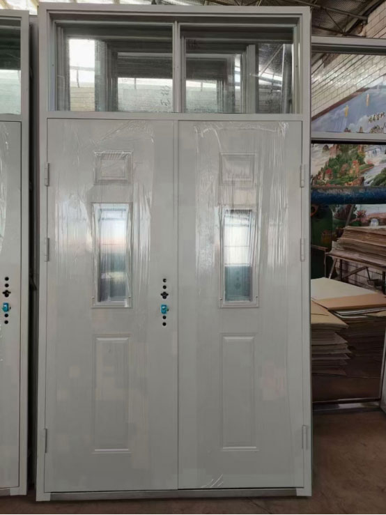 石泉学校教室门 石泉学校教室门