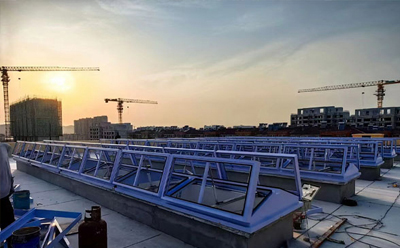 消防石泉排烟窗开启角度